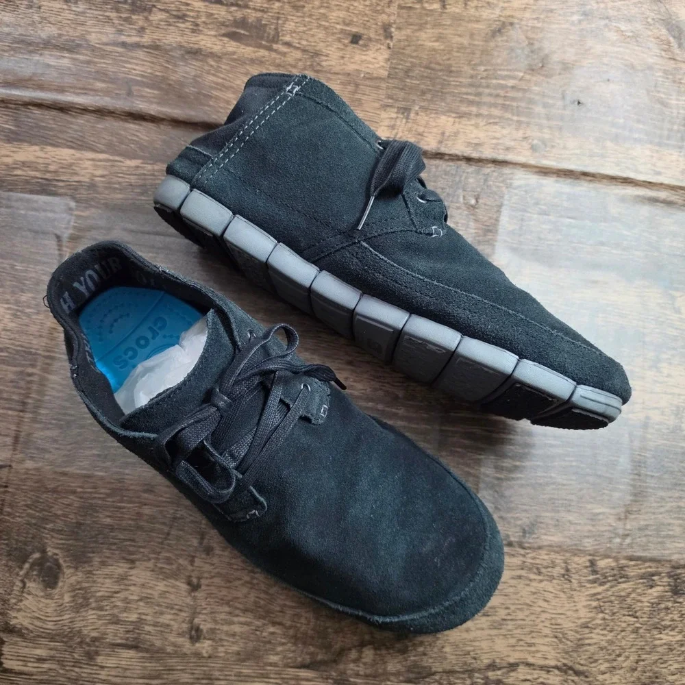CROCS Hover Suede Chukka Boots‎ Mens 13 Black Lace Up Casual Lightweight Shoes